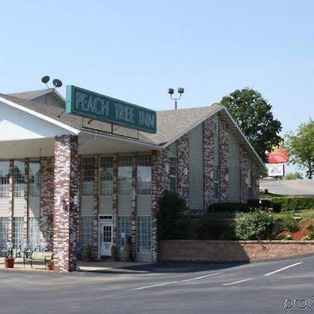 Peach Tree Inn Branson Buitenkant foto