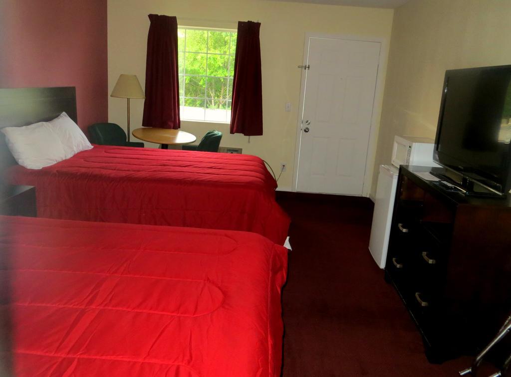 Peach Tree Inn Branson Kamer foto