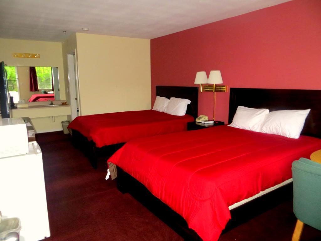 Peach Tree Inn Branson Kamer foto